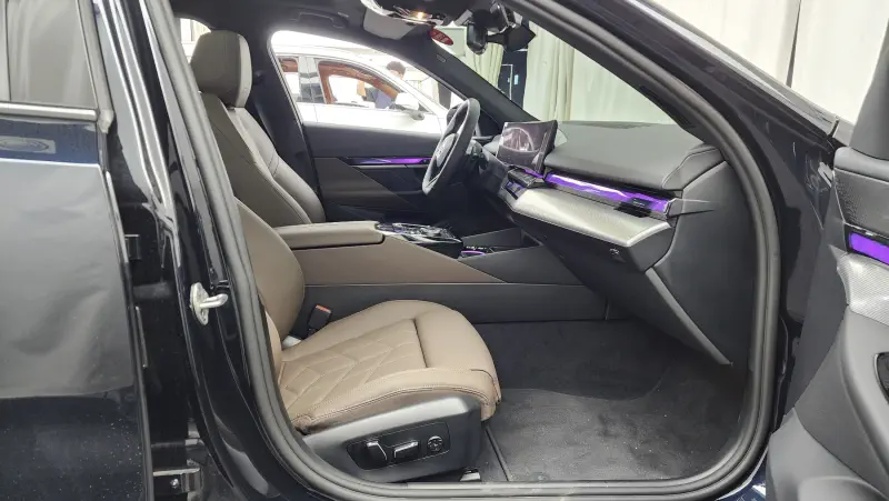 BMW 5-Series