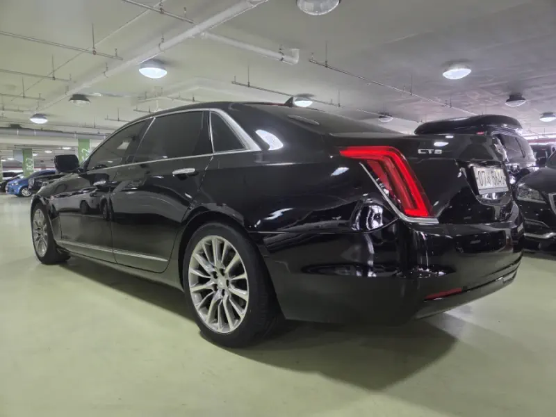Cadillac CT6