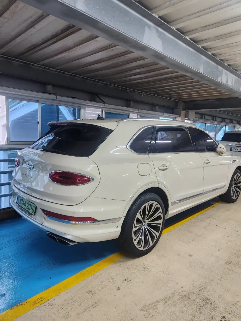 Bentley Bentayga