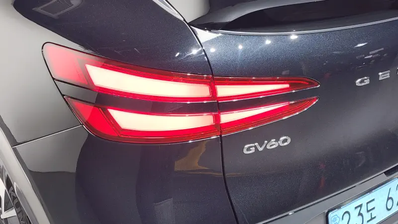Genesis GV60