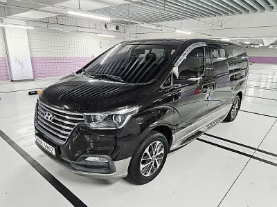 Hyundai Grand Starex