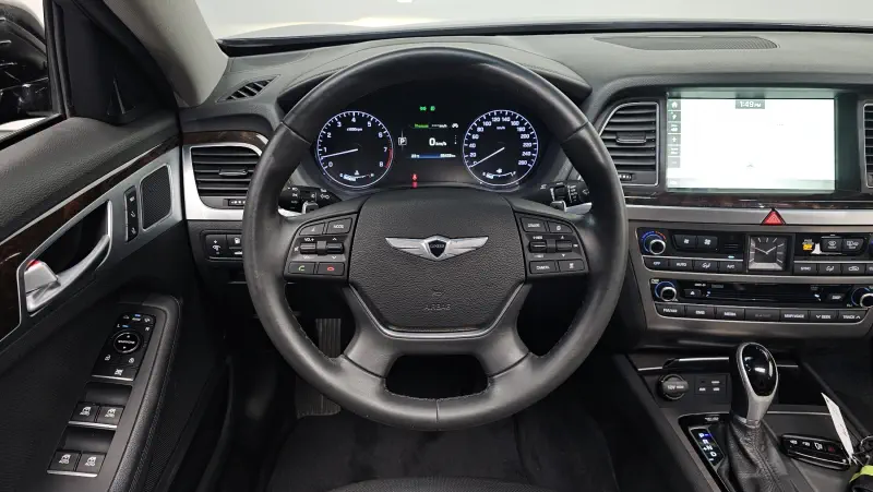 Hyundai Genesis