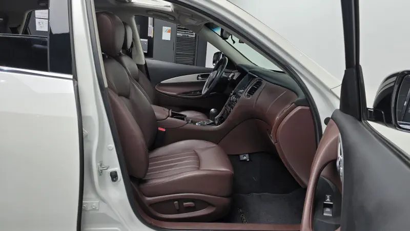Infiniti QX50