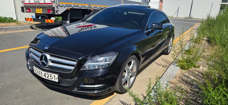 Mercedes-Benz CLS-Class