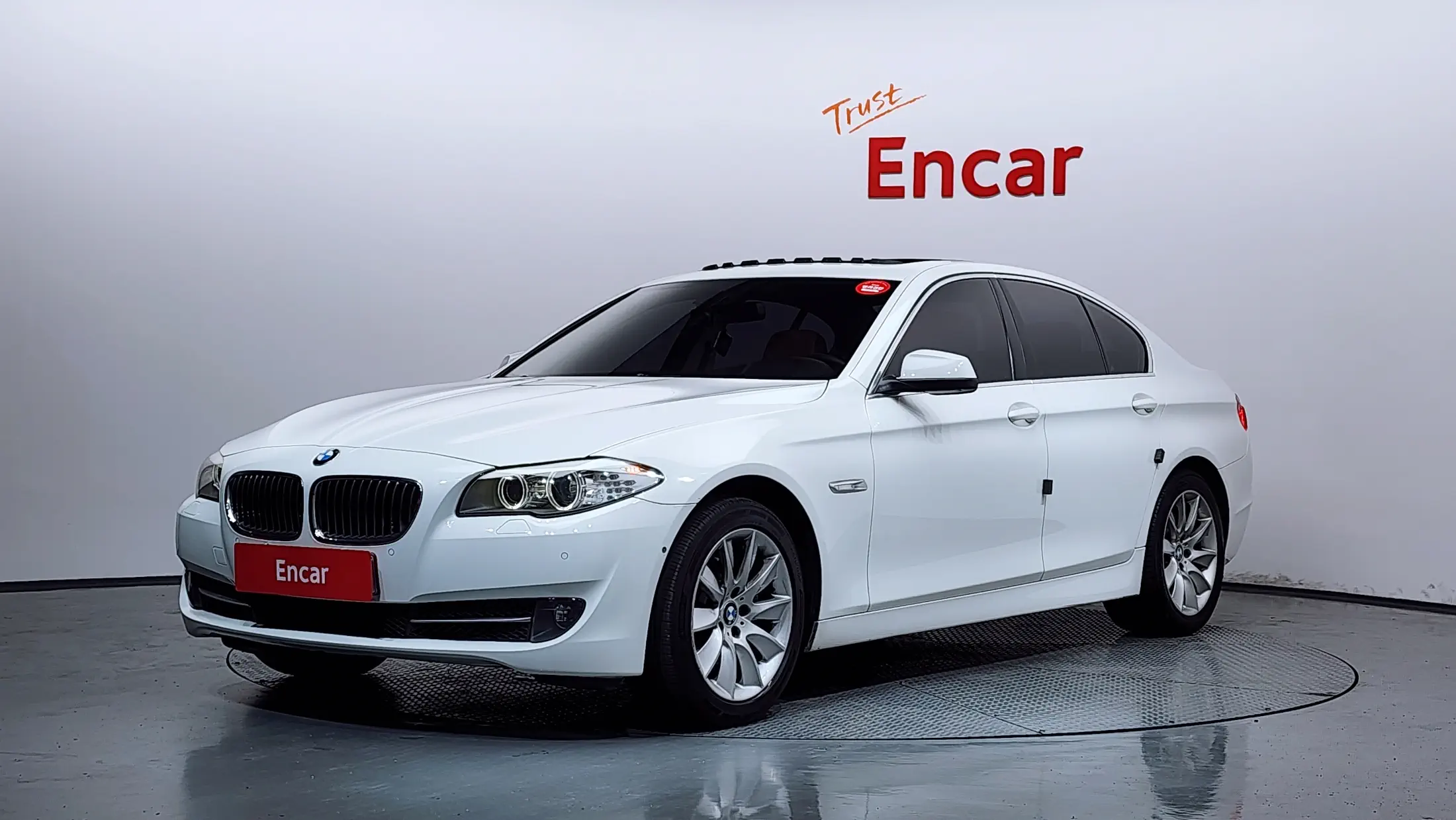 BMW 5-Series 2013