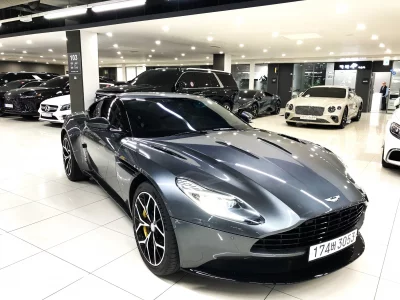 Astonmartin DB11