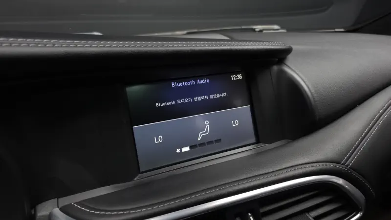 Infiniti Q30