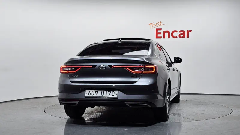 Renault Samsung SM6