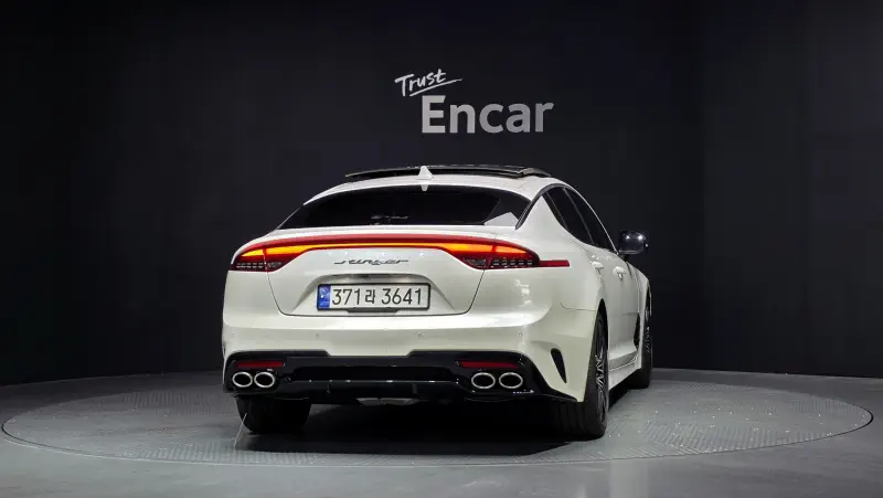 Kia Stinger