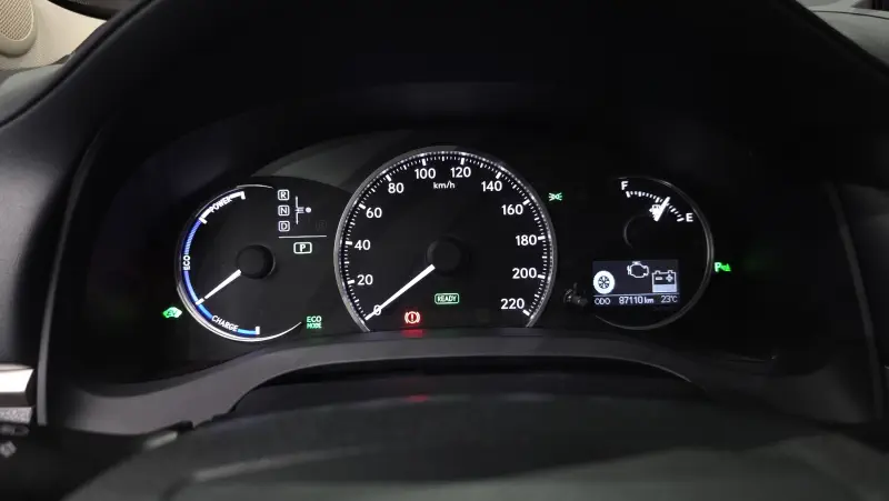 Lexus CT200h