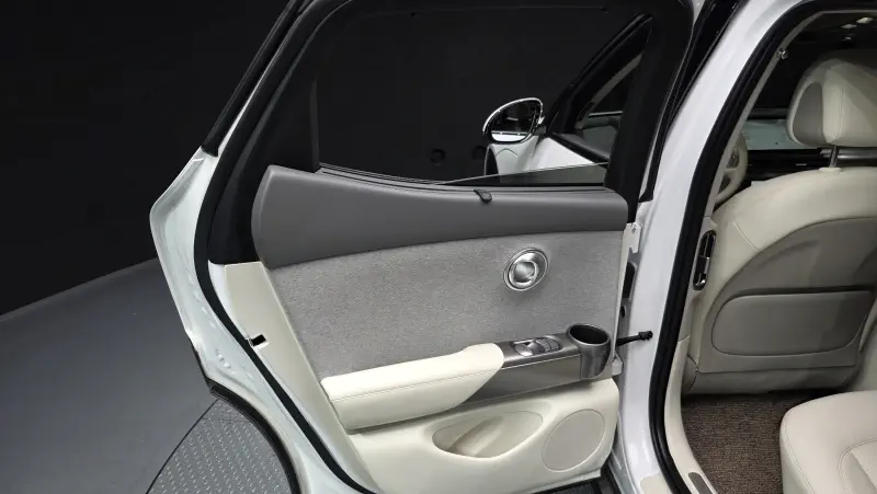 Genesis GV60