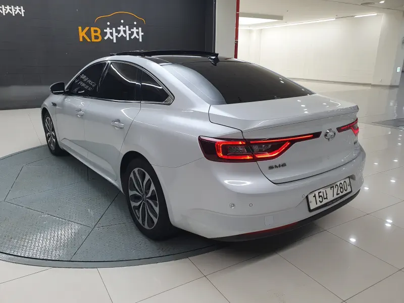 Renault Samsung SM6