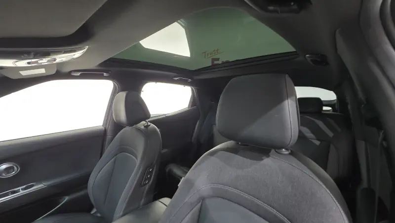 Genesis GV60