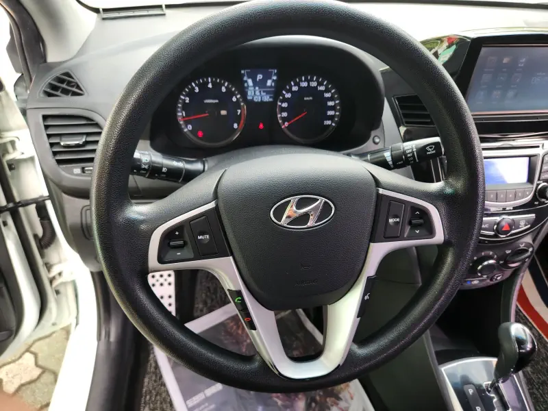 Hyundai Accent