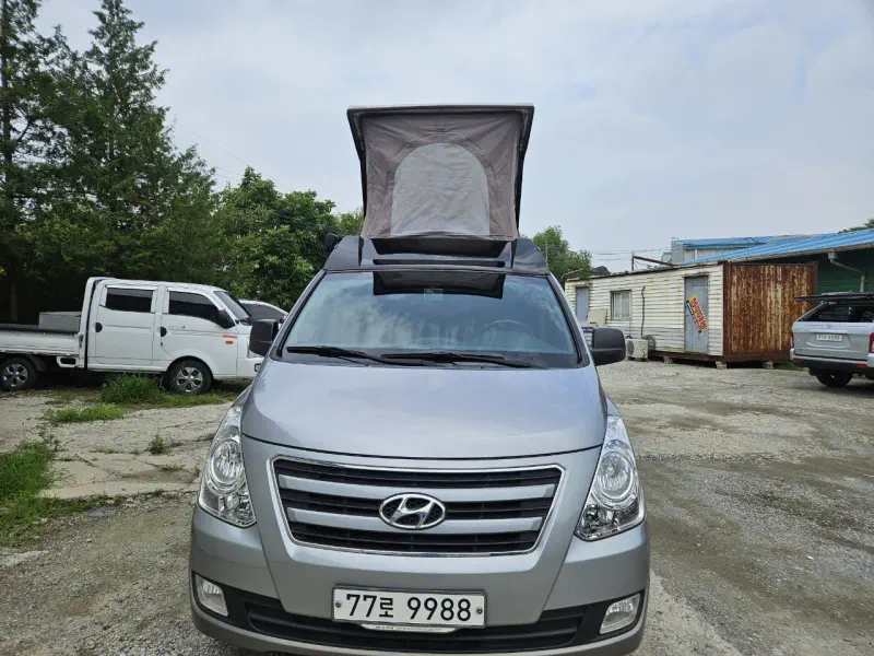 Hyundai Grand Starex