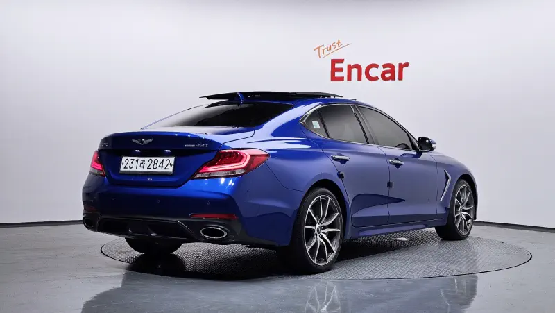 Genesis G70