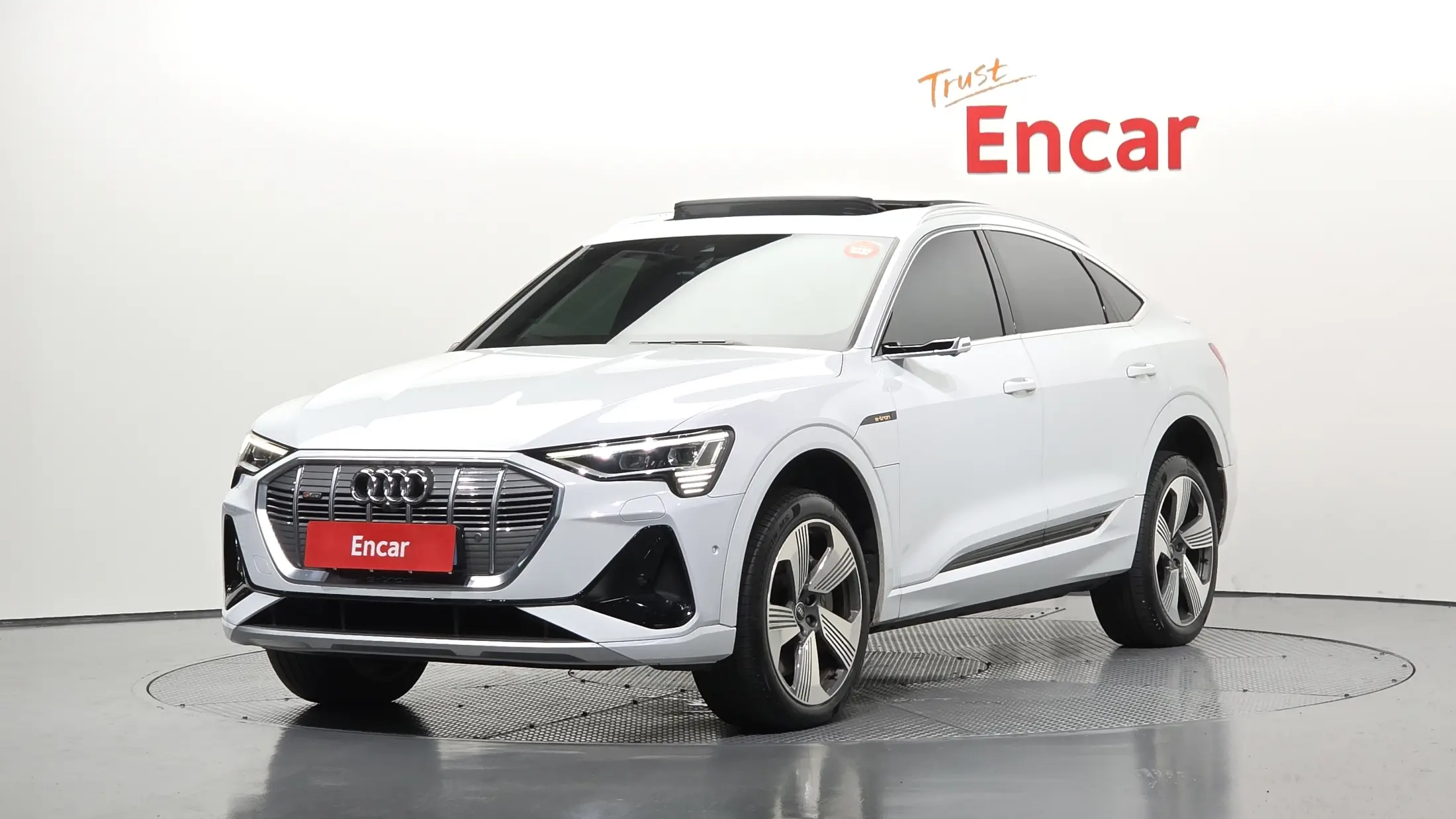 Audi e-tron 2022