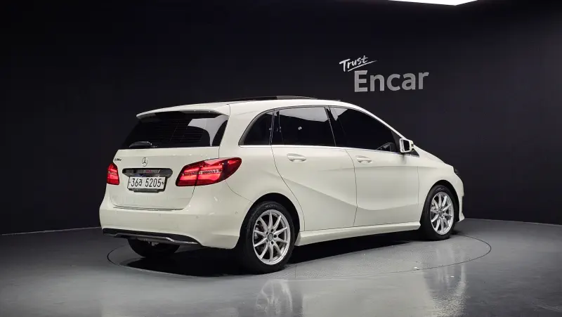 Mercedes-Benz B-Class