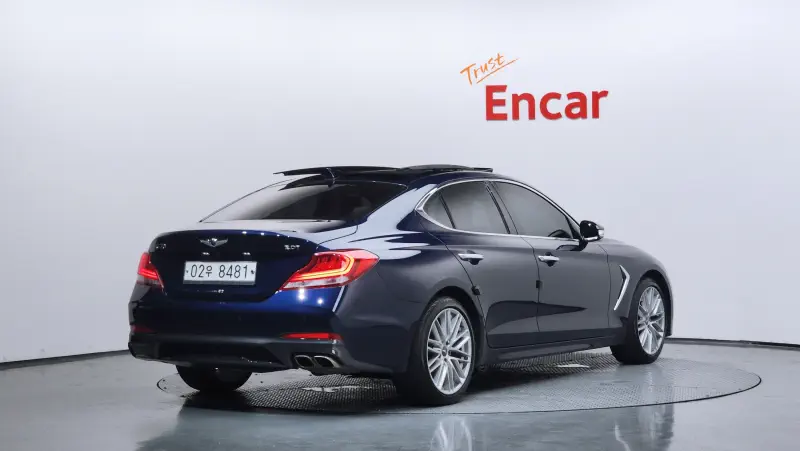 Genesis G70