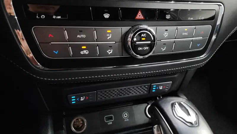 SsangYong Rexton Sports Khan