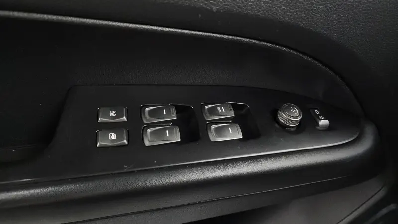 SsangYong Rexton Sports Khan