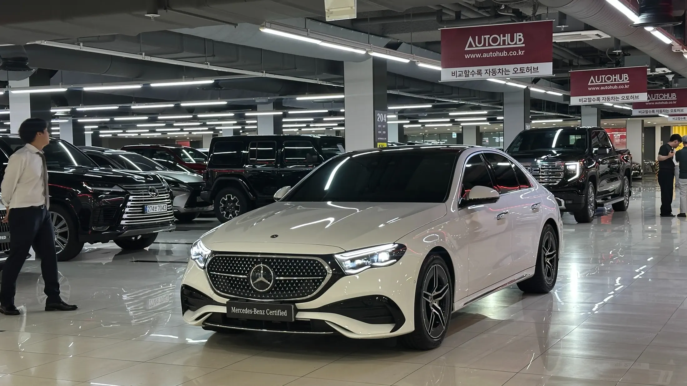 Mercedes-Benz E-Class 2025