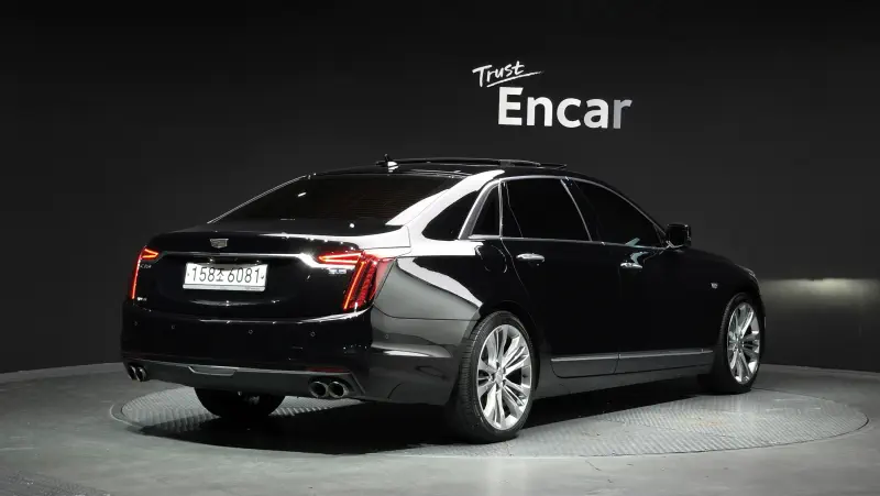 Cadillac CT6