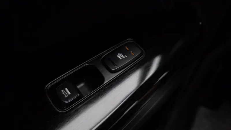 Купить Kia K7 Incheon из Кореи