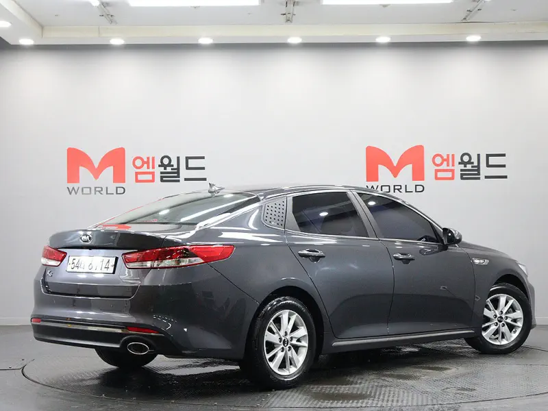 Kia K5
