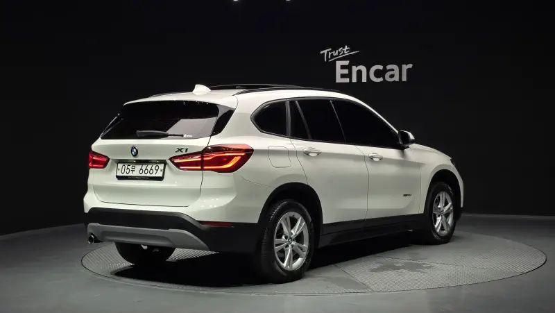 BMW X1