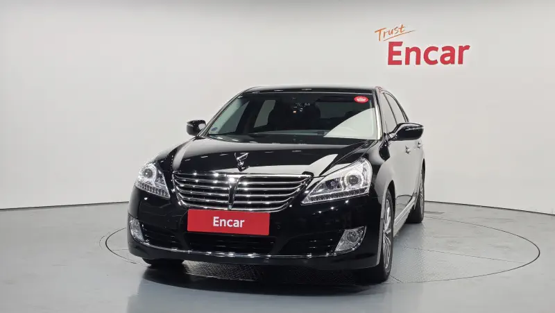 Hyundai Equus