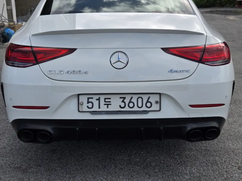 Mercedes-Benz CLS-Class
