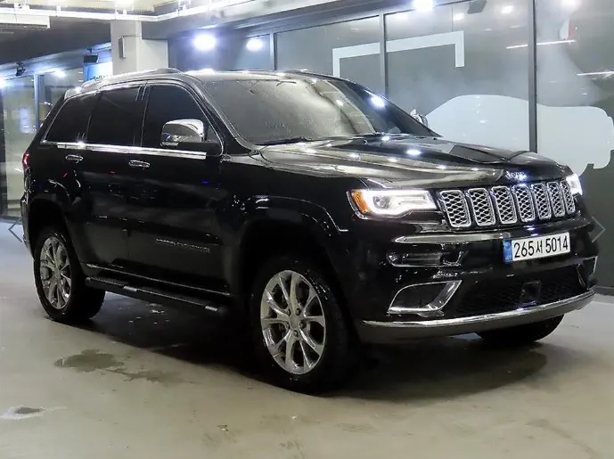Jeep Grand Cherokee 2021