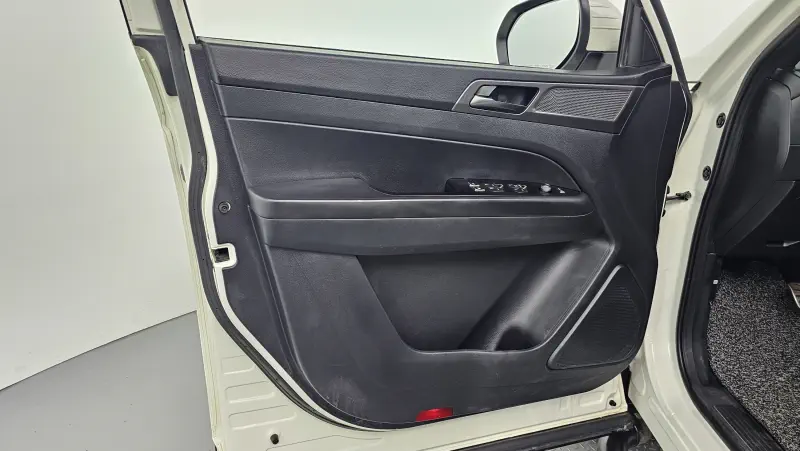 SsangYong Rexton Sports Khan
