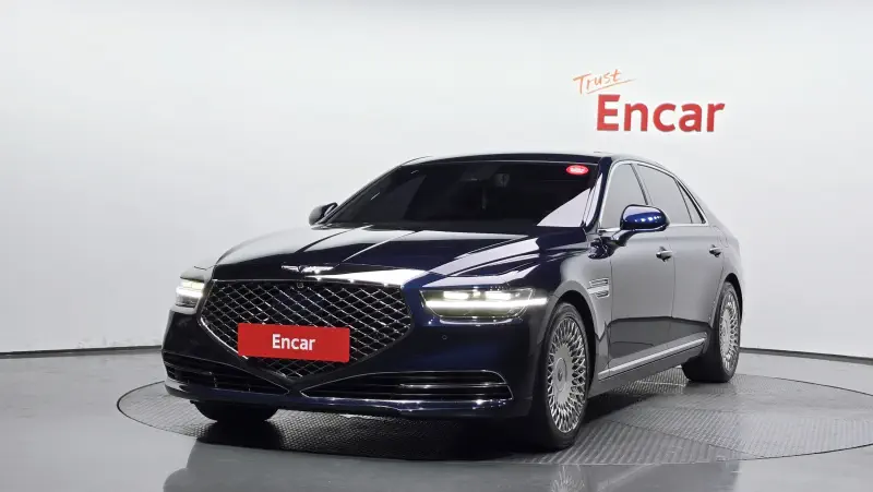 Genesis G90