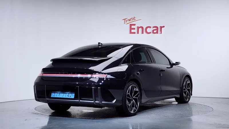 Hyundai Ioniq 6