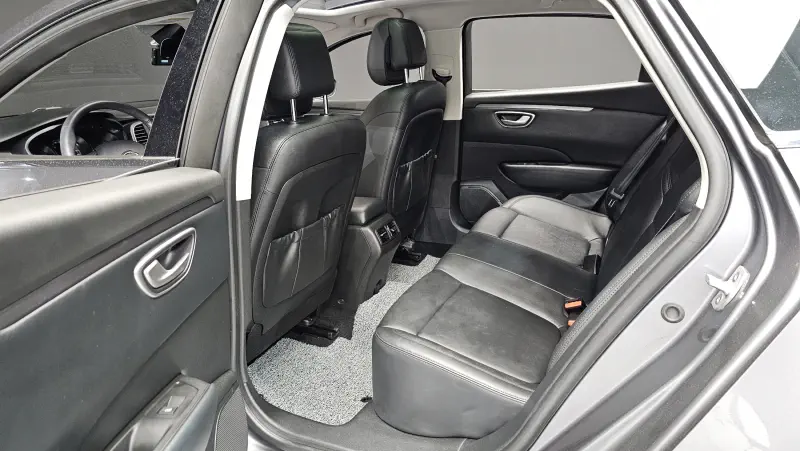 Renault Samsung SM6