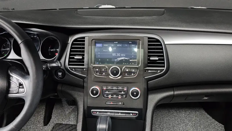 Renault Samsung SM6
