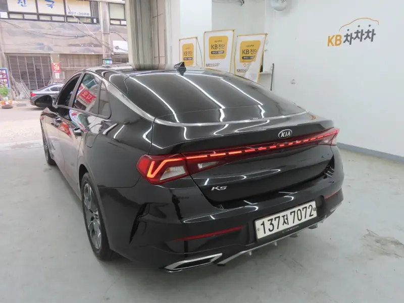 Kia K5