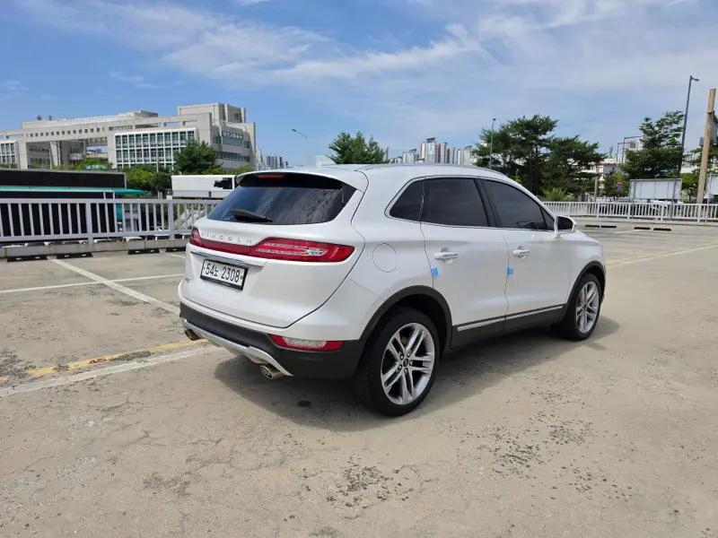 Lincoln MKC