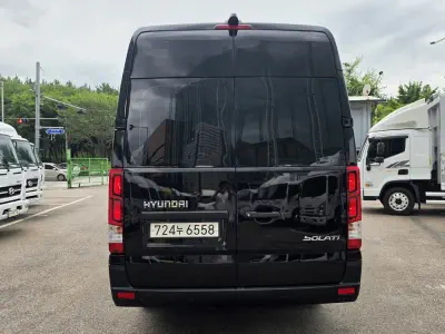Hyundai H1