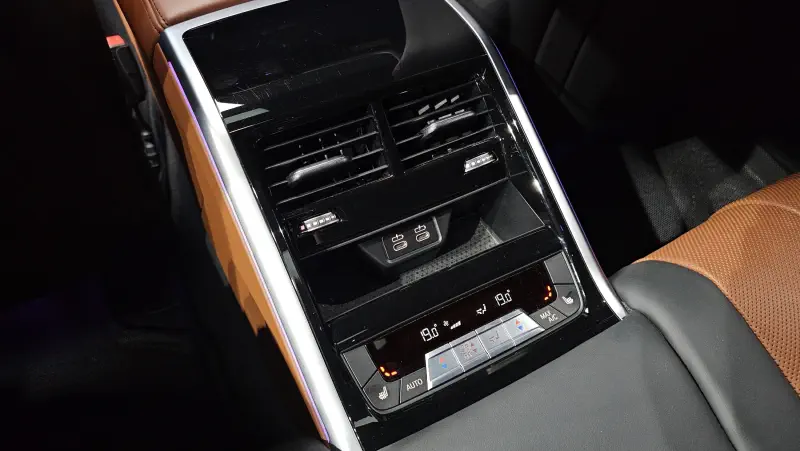 BMW 8-Series