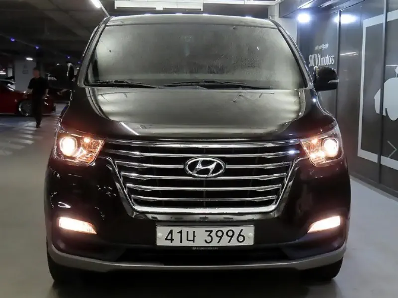 Hyundai Grand Starex
