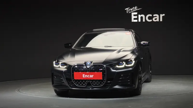 BMW i4