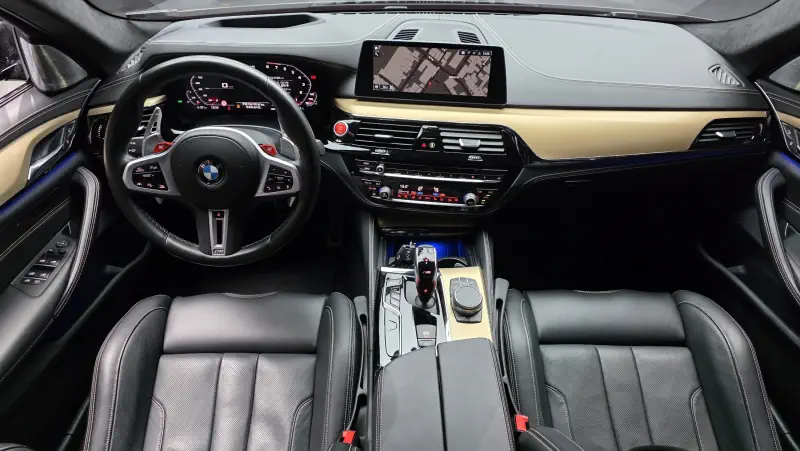 BMW M5
