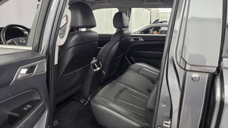 SsangYong Rexton Sports