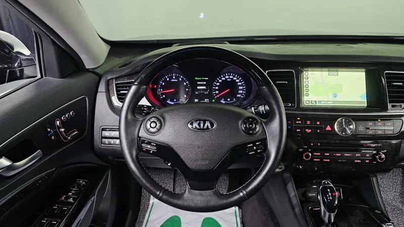 Kia K9