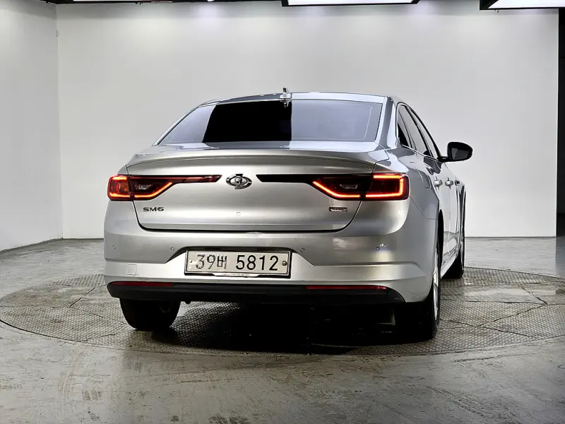 Renault Samsung SM6