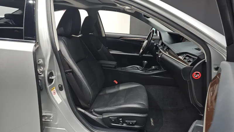 Lexus ES350