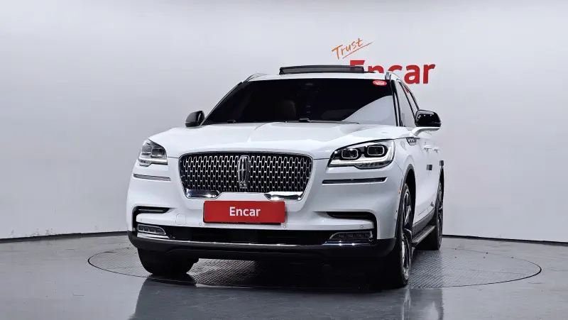 Lincoln Aviator